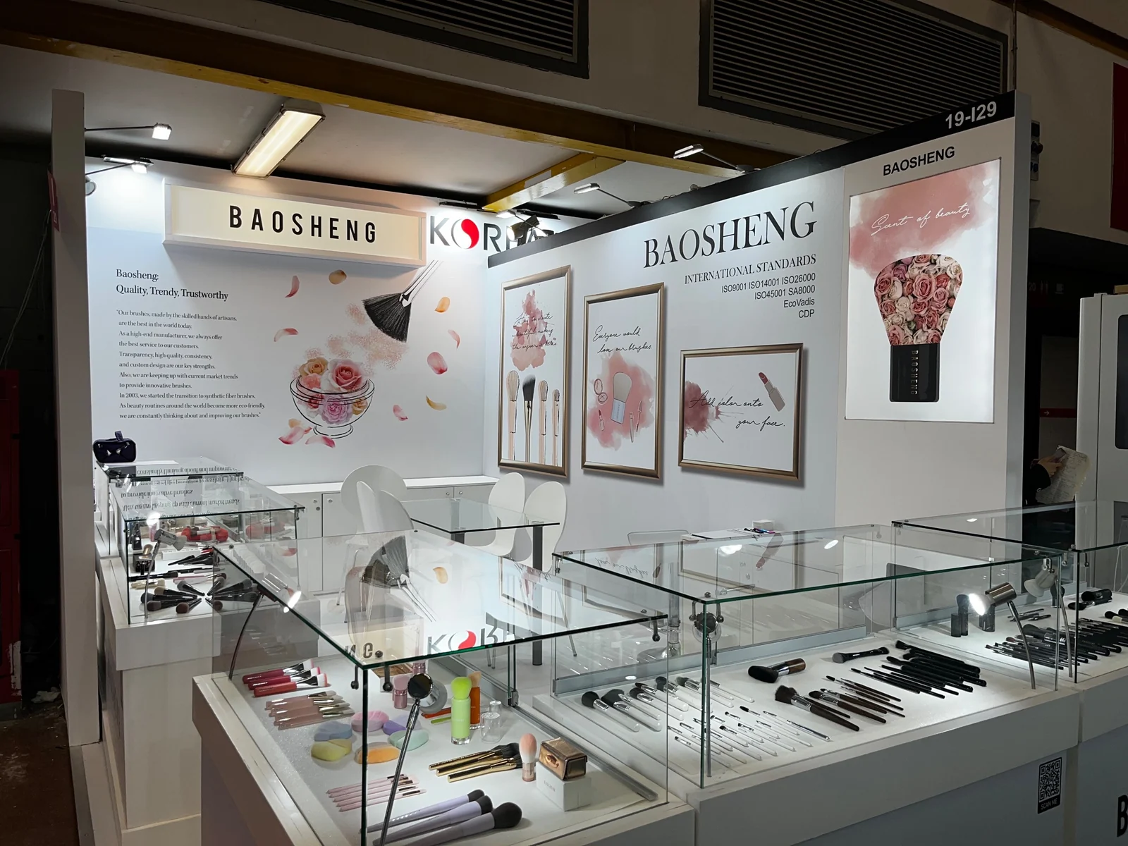 Baosheng stand 19-I29 with the Scent of Beauty rose brush, Cosmoprof Worldwide Bologna 2023