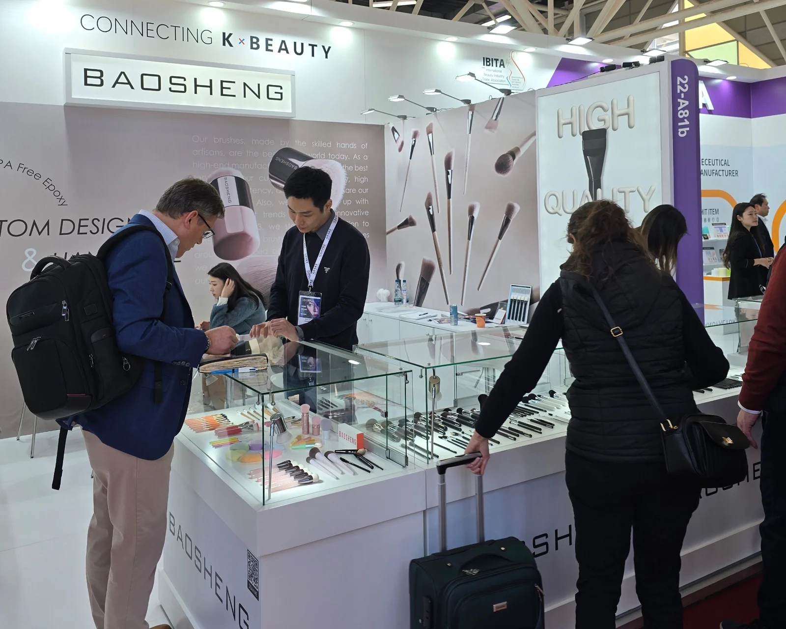 Brian with a buyer at the Baosheng stand, Cosmoprof Worldwide Bologna 2025